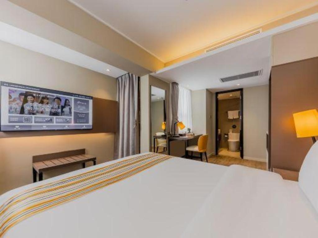 Home Inn Plus Shanghai New International Expo Center Yushan Road Yuanshen Sports Kültér fotó