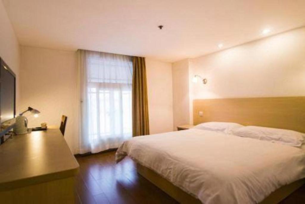 Home Inn Plus Shanghai New International Expo Center Yushan Road Yuanshen Sports Kültér fotó