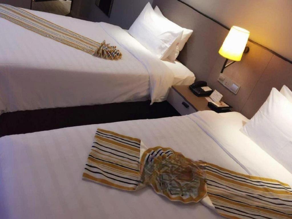 Home Inn Plus Shanghai New International Expo Center Yushan Road Yuanshen Sports Kültér fotó